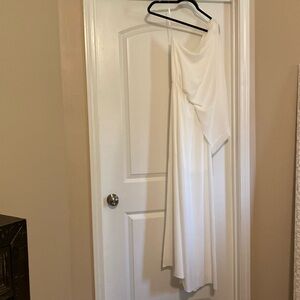 One shoulder white maxi